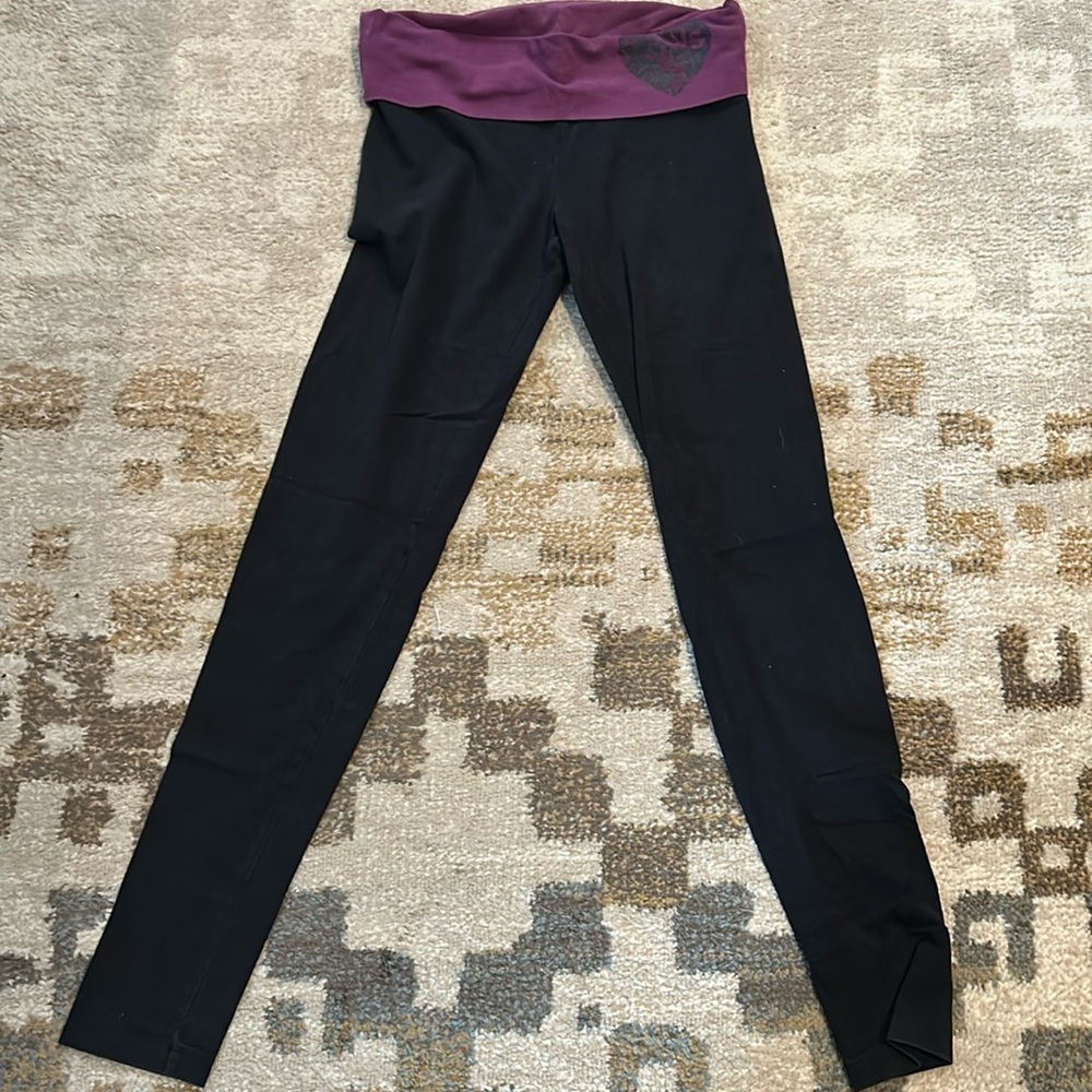 Victorias Secret
- size small short
- yoga pants